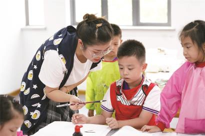 上海：以最强阵容为全市40所学校开设105门兴趣课