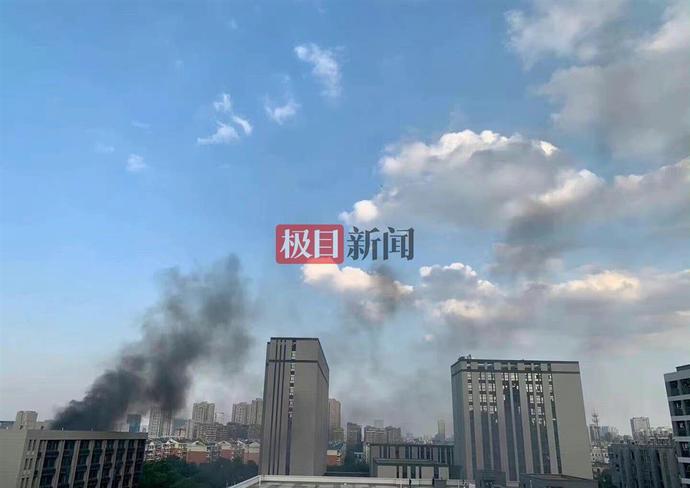南京一高校实验室爆燃致2死9伤 令人十分痛心