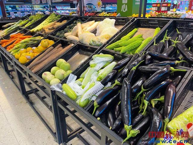 每斤菠菜价格高达17.6元 “菜比肉贵”到底是为什么？