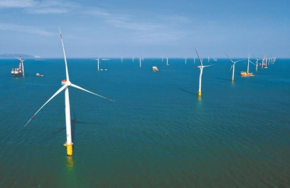 汕头海上风电项目吊装完成 预计年发电量7.51亿度