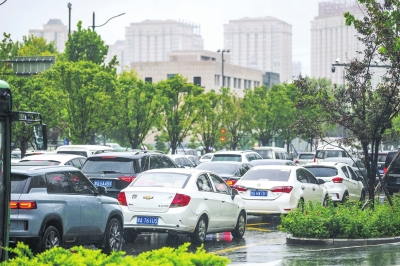 网约车市场正值阵痛期  深耕三四线城市是未来方向