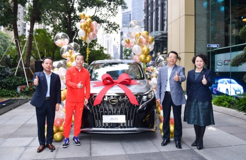 中国豪华MPV创领者——传祺M8大师旗舰版、四座御享版正式上市