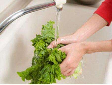 健康需求新升级，华盐集团果蔬洗涤盐守护舌尖上的安全！