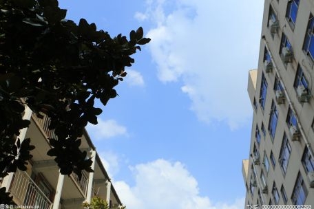 新加坡楼市降温 预计成交量最早将在下半年反弹