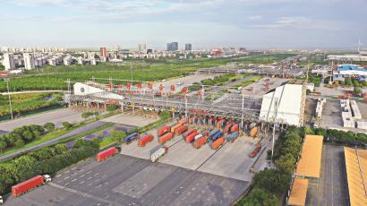“南北科创走廊”在浦东新区成型 承载世界级产业集群强势崛起