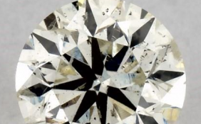 1万元也能买到一克拉钻石？购买钻石是一分价钱一分货