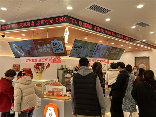 無懼嘗試，從新品季透視“年輕激情”的冰雪時光