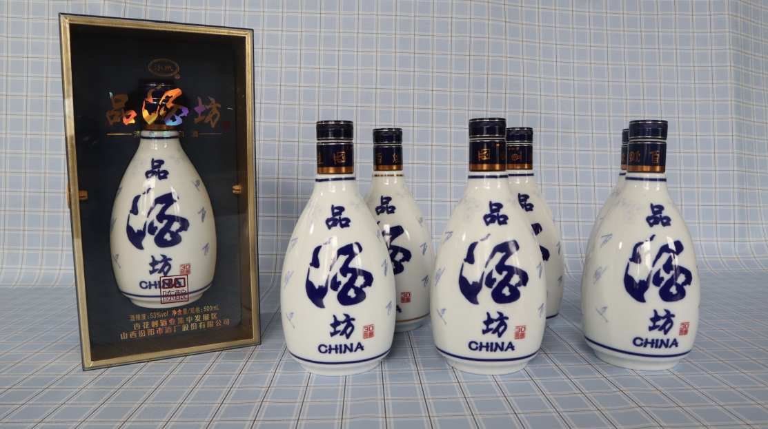 山西汾阳市酒厂：汾州牌系列白酒纯净透明醇馥幽郁