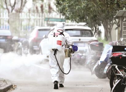 上海厚天应急救援防疫消杀队：兵分多路 防疫消杀