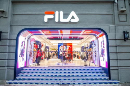坚持高端运动时尚品牌定位，FILA销量稳健增长