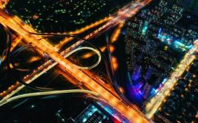 我國首條跨海高鐵全線鋪軌貫通 “半小時交通圈”倒計時