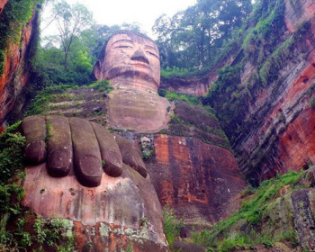 乐山旅游景点大全攻略 乐山周边景点推荐