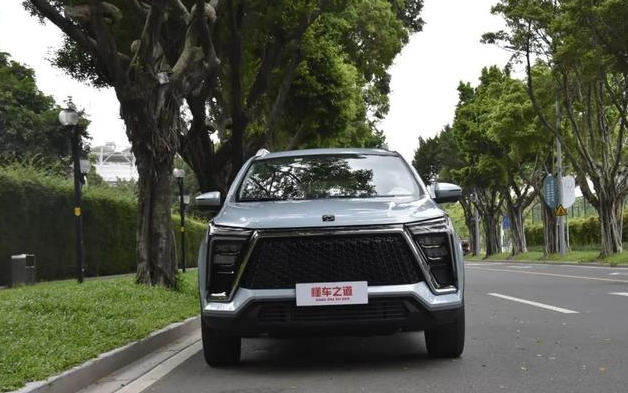 思皓X6紧凑型SUV，让你随心随意出行